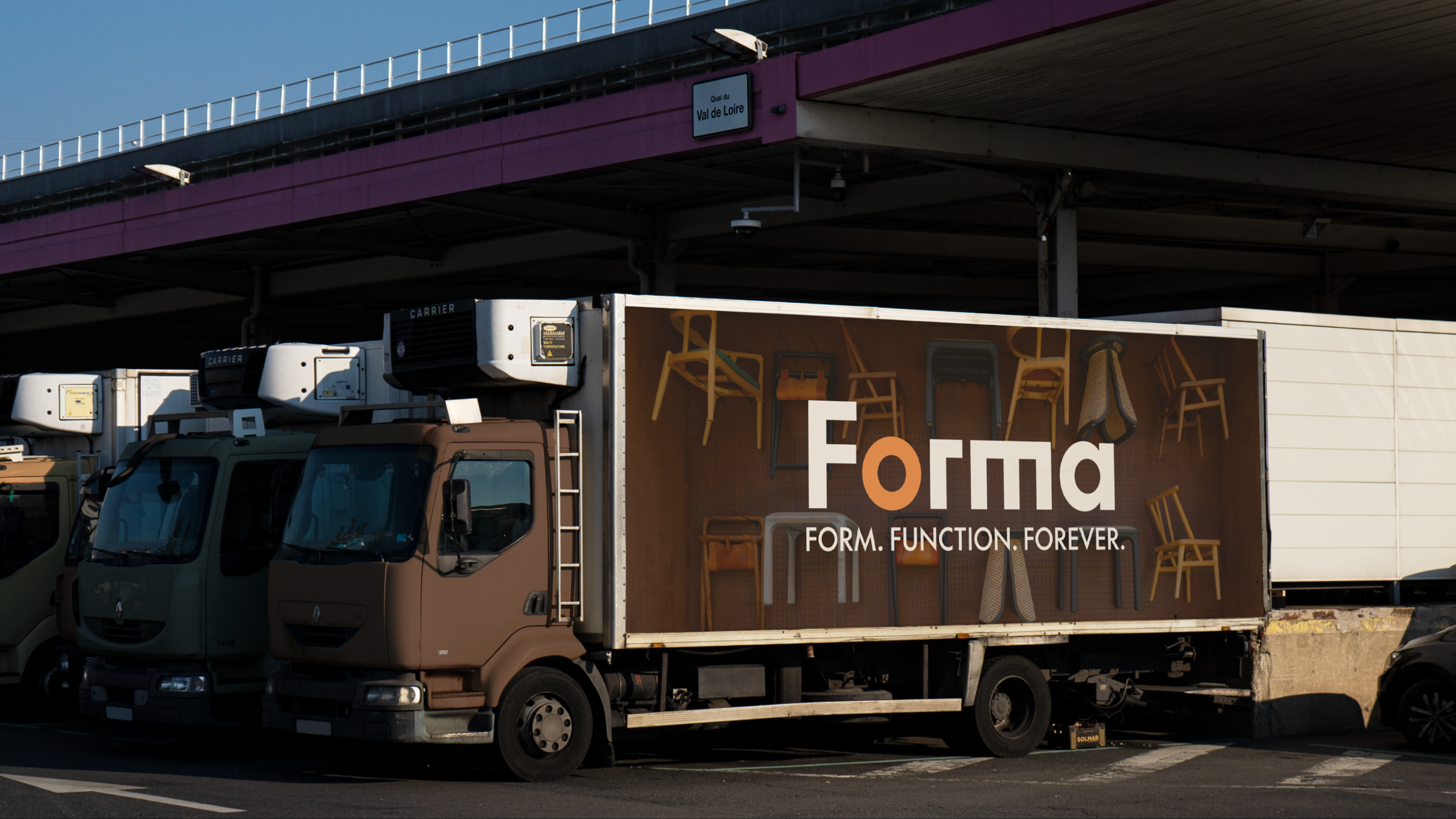 Forma truck branding